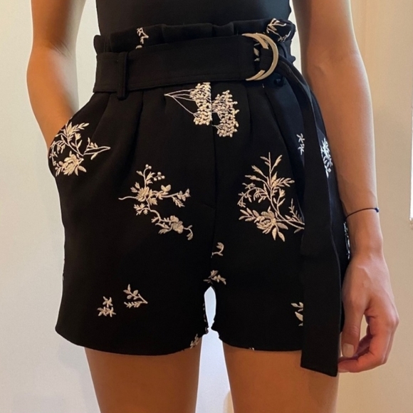 Maje Black Embroidery High Waisted Shorts - Picture 6 of 6